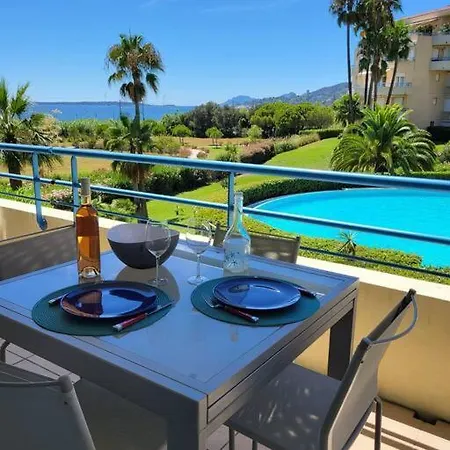 Apartment F2 Vue Mer, Parc, Piscine, Terrasse, Parking Juan-les-Pins